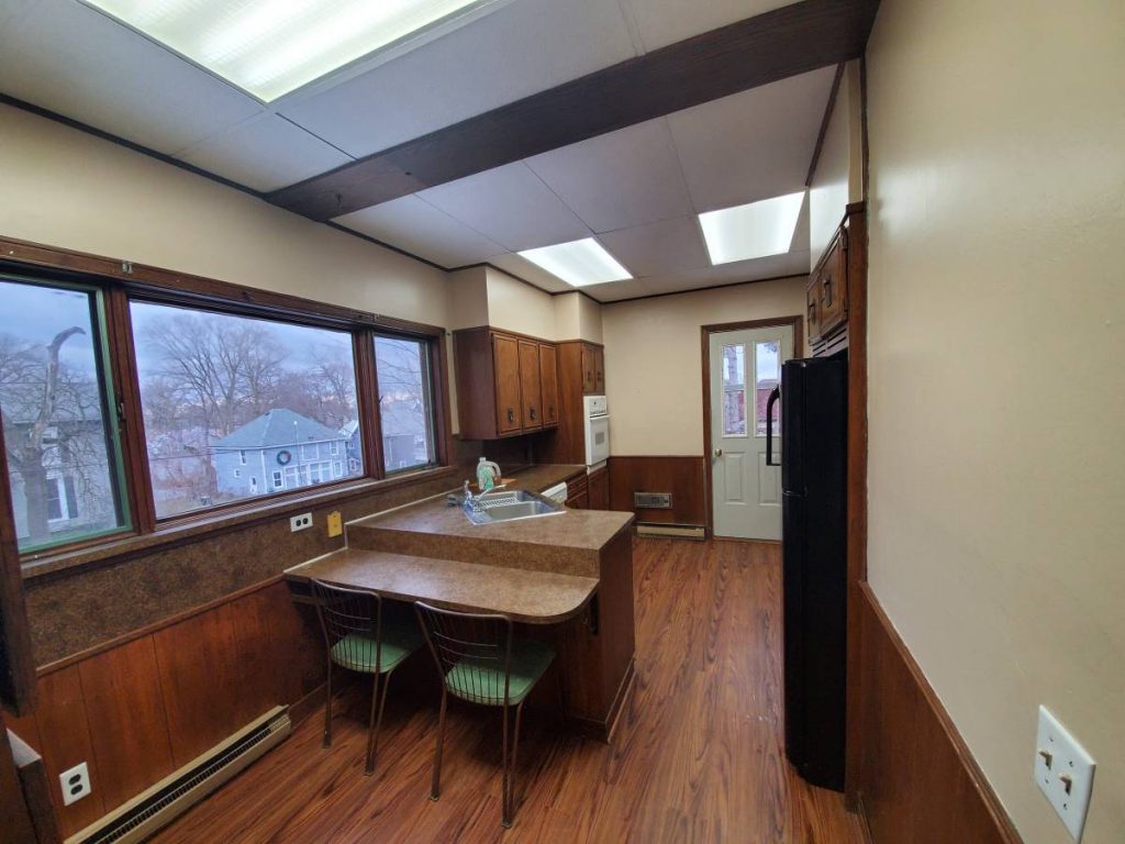 204 High Street, Lockport, NY (Huge 5 Bedroom Condo)
