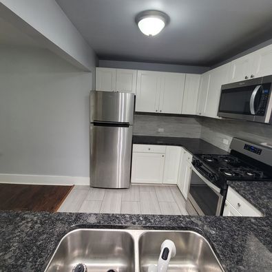 KRREH 272 Colvin 1 Bed Apartment 6