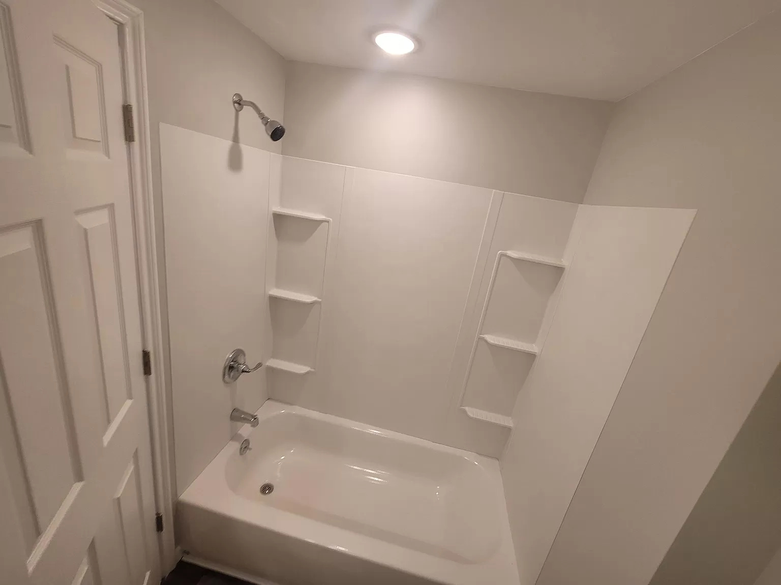 6289 Robinson Road 2 Bed Lower 7